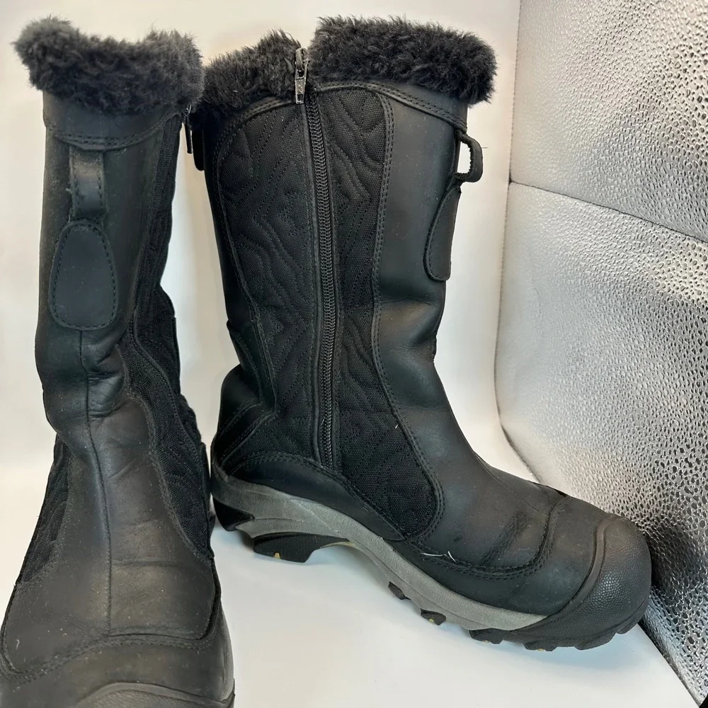 Keen Winter Boots Women 8 Black Waterproof Faux Fur Trim Gorpcore Outdoor